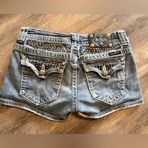 Miss Me Womens shorts - size 29